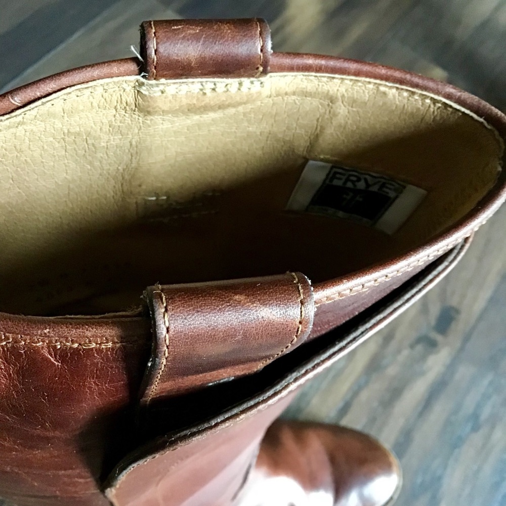 Frye Women's Brown Leather Boots - Picture 8 of 8